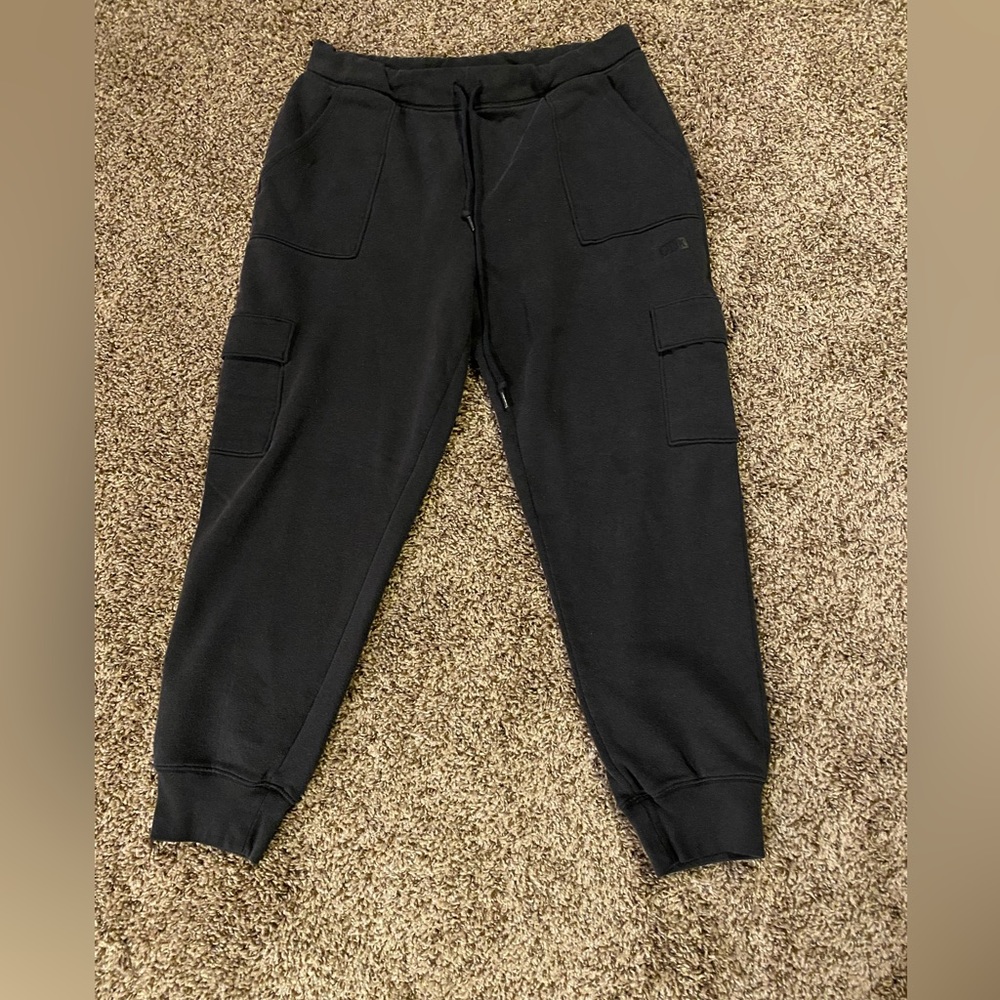 Victoria secret Pink, cargo sweatpants, size L, NO smoke / smells/ pets